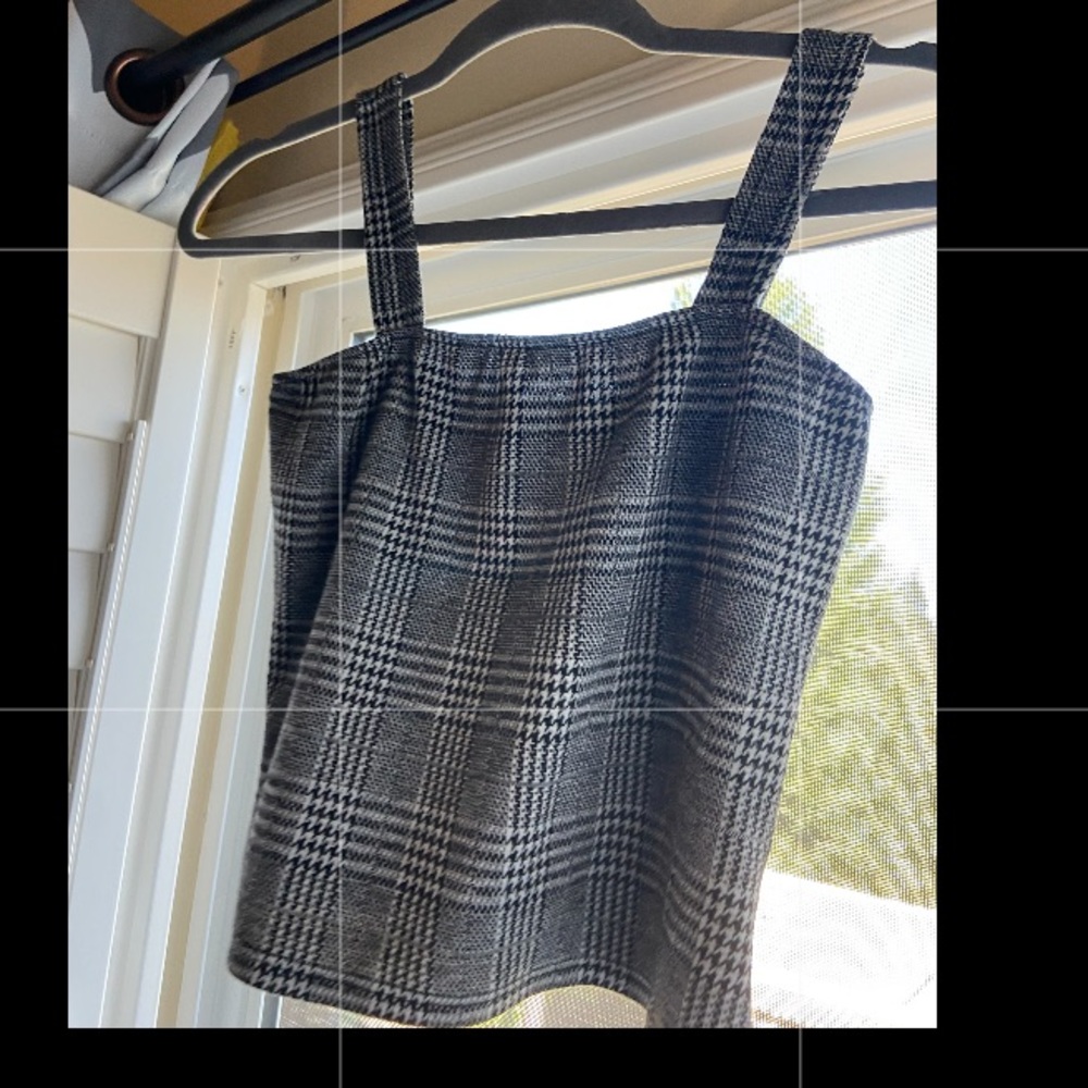 Tillys- Plaid crop top